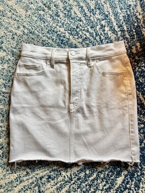 Express white denim mini skirt | size 6 | worn once | like new